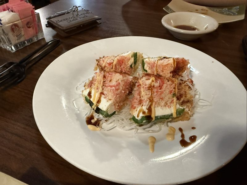 Goro's Sushi Restaurant food